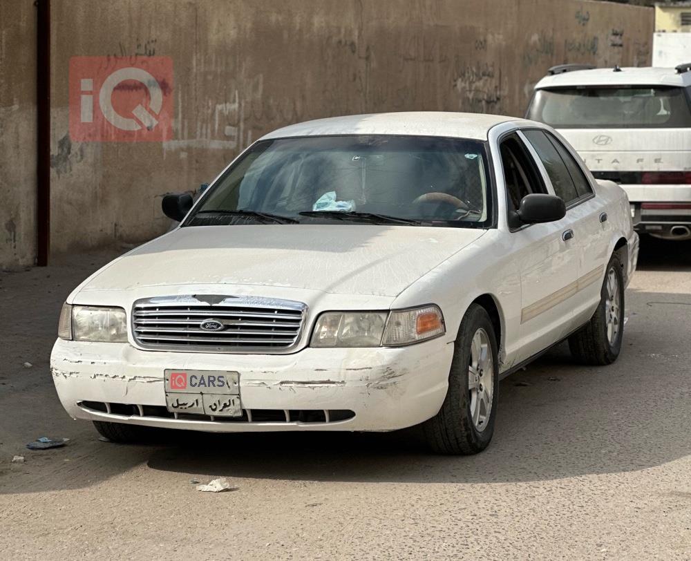 فورد كراون فيكتوريا